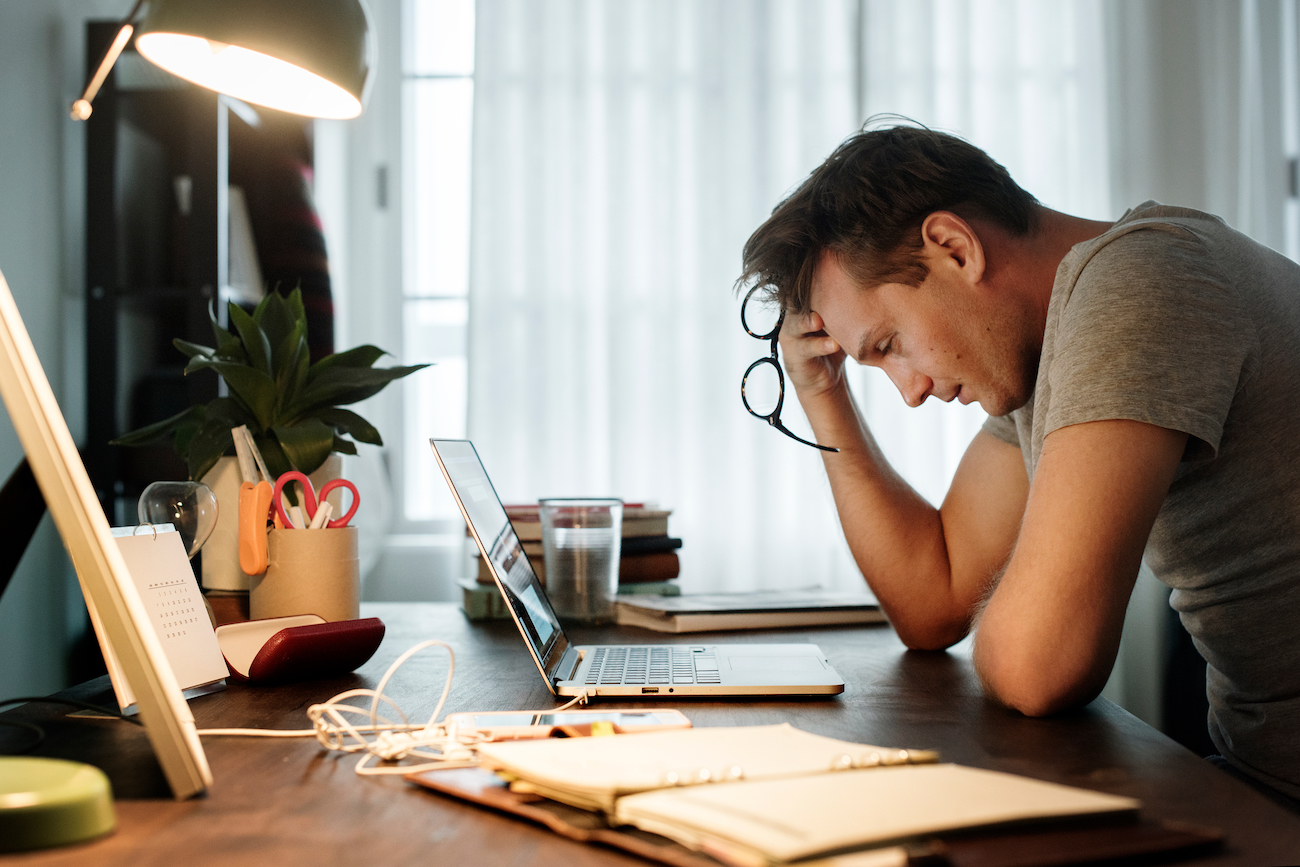 employee overwhelmed at work